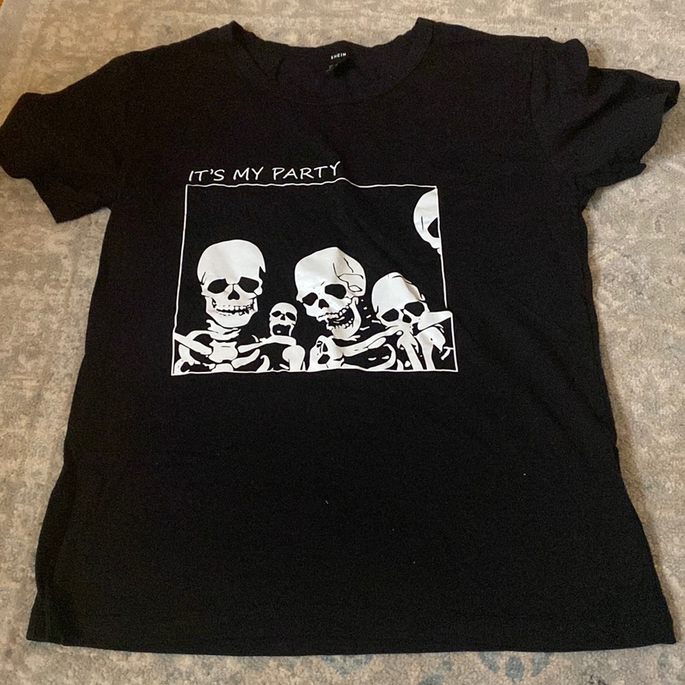Shein T-Shirt